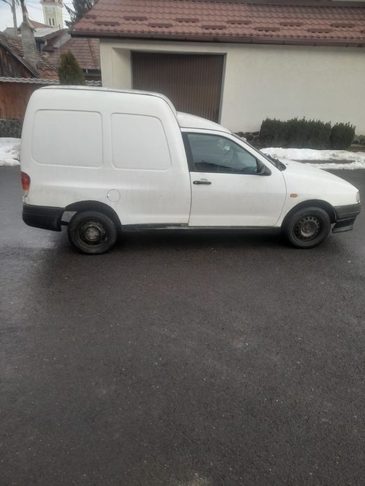 V ând Seat Inca 1.9 an 2003 taxe la zi