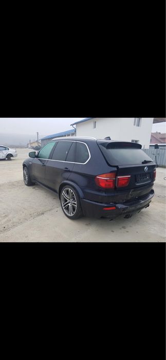 Bmw x5 m lci.  555cp