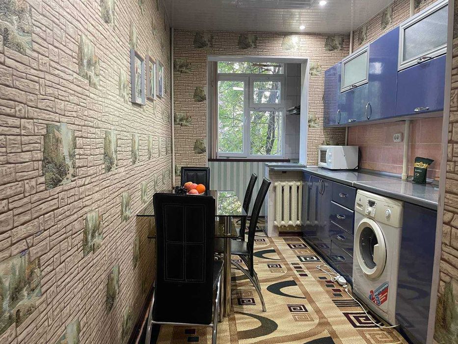 Посуточная аренда двухкомнатной квартиры на метро Ойбек