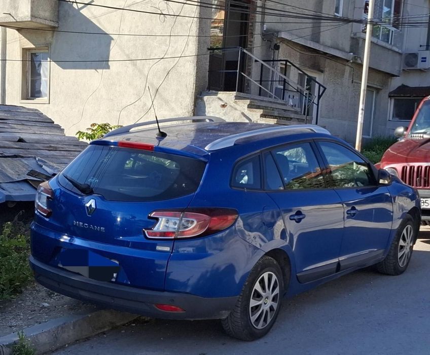 Рено меган 3 / 2011 / 1.6i / 101hp