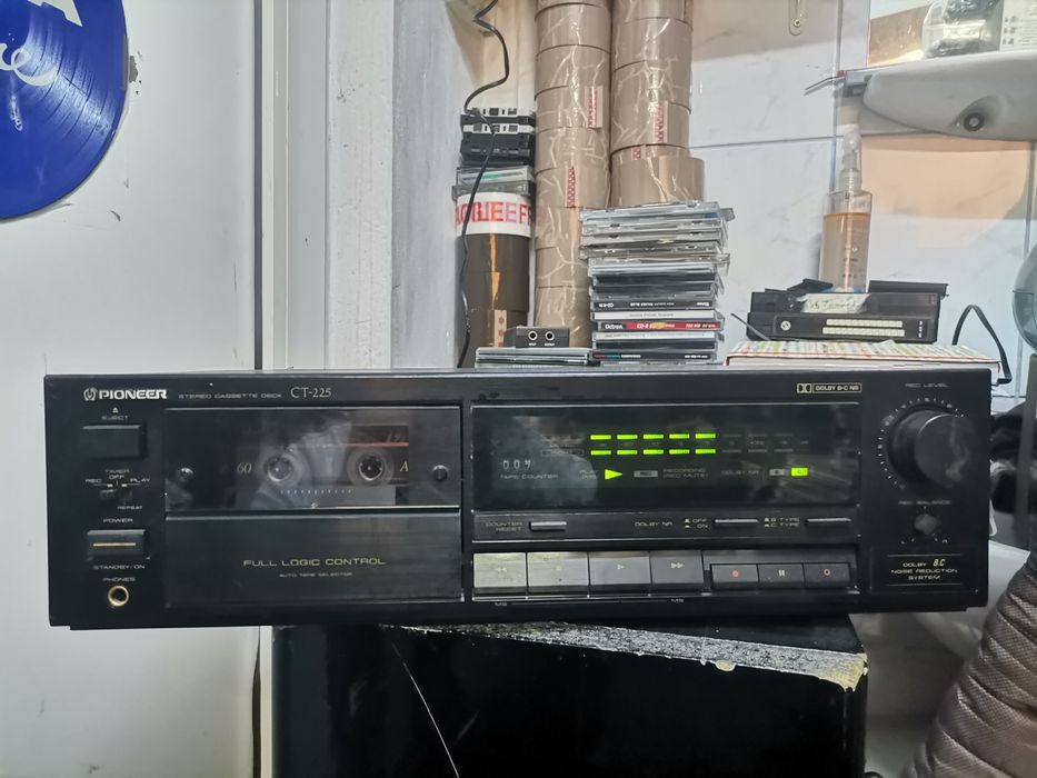 Deck pioneer CT 225 pt piese sau restaurare