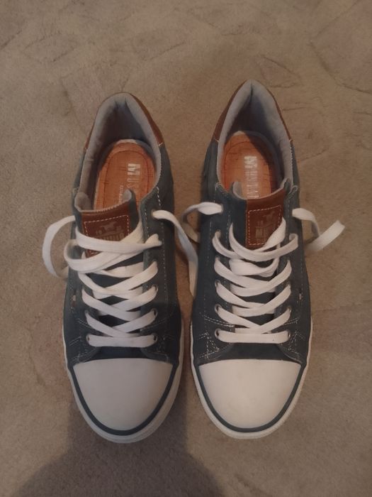 Tenesi Mustang 37 originali