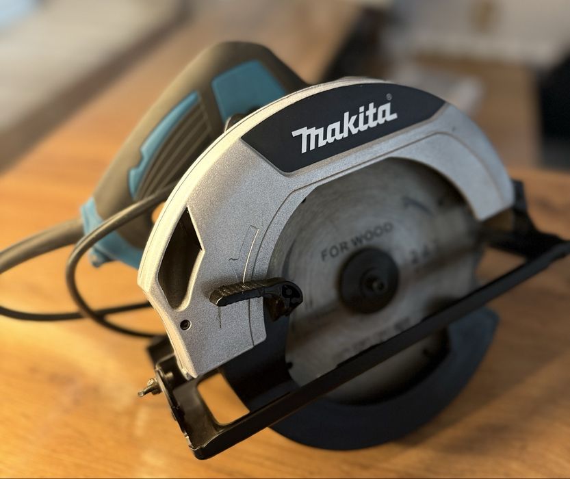 Дисковая пила Makita