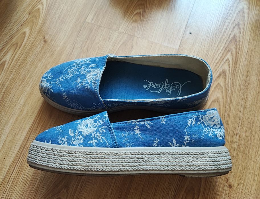 Слипоны мокасины балетки