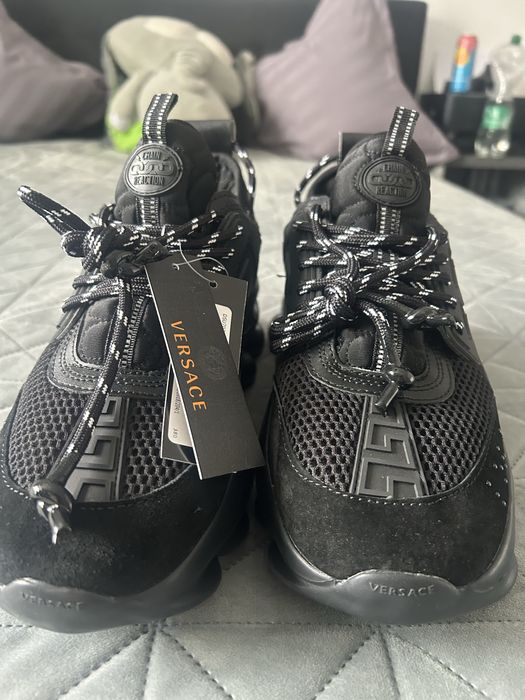 Versace Chain Reaction