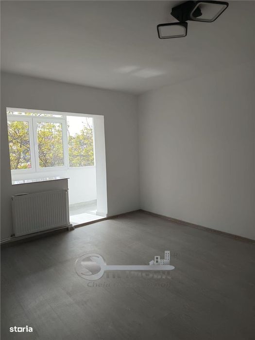 Ap 2 camere D, 56mp, et2, renovat, geam la baie, Nicolina — fotografia 1