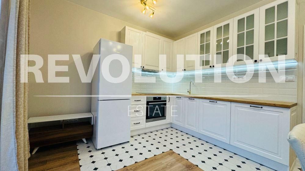 Дава се под наем Двустаен апартамент в Варна, Левски - 60 кв.м за 500 € - Снимка #2