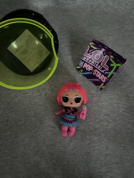 продам колекционные игрушки и фигурки