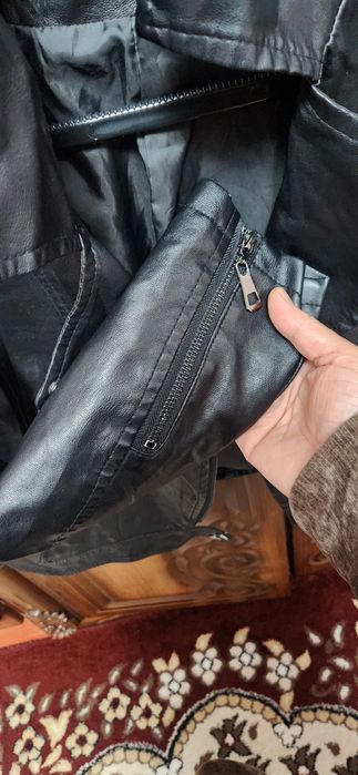 qizil rangli koylak va koja kastum