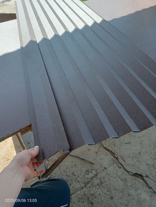 Забор из жалюзи.