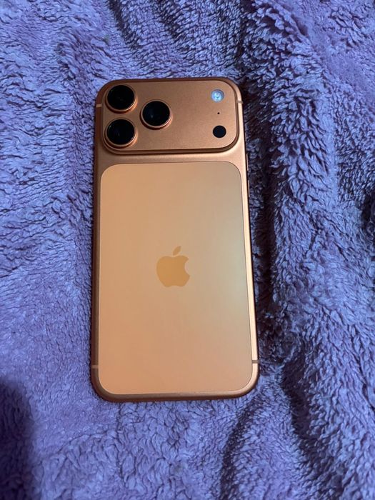 Vand iphone 17 pro Max