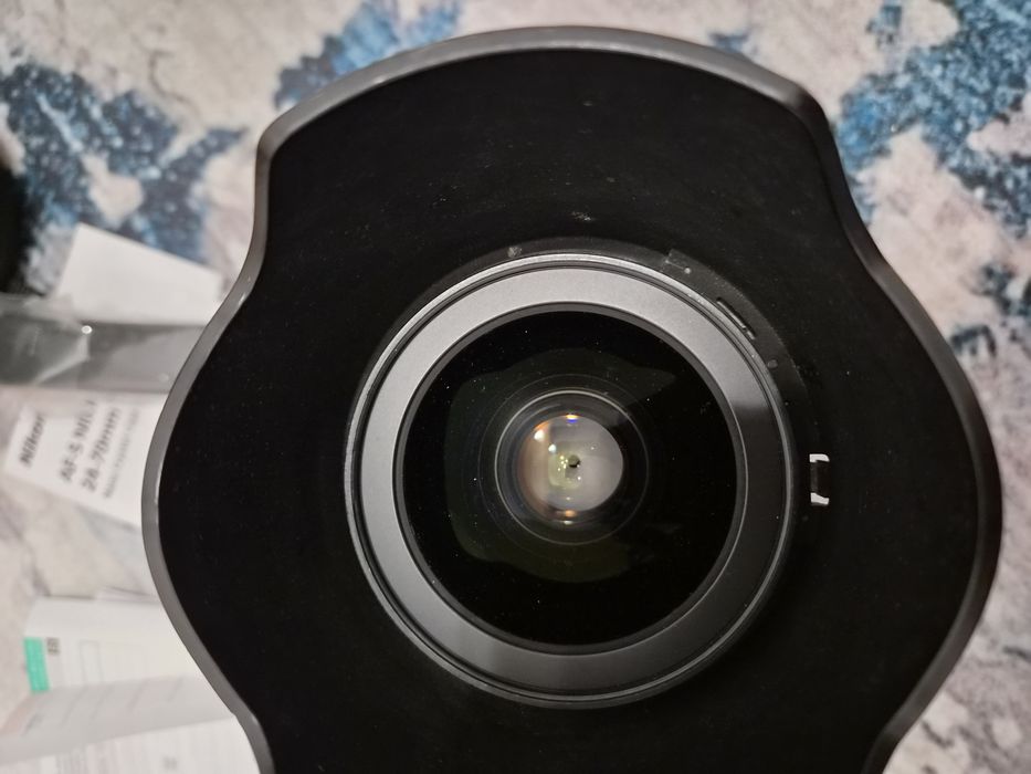 Obiectiv DSLR NIKKOR 24-70 mm f 2.8