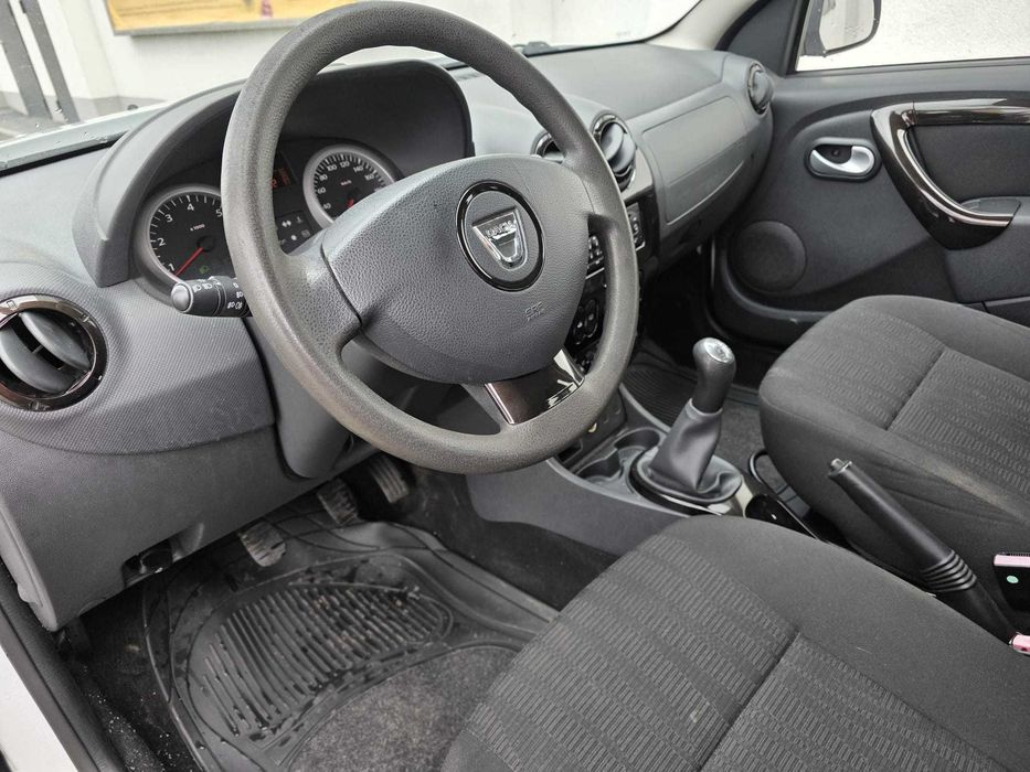 DACIA Duster 2011 — imagine 5