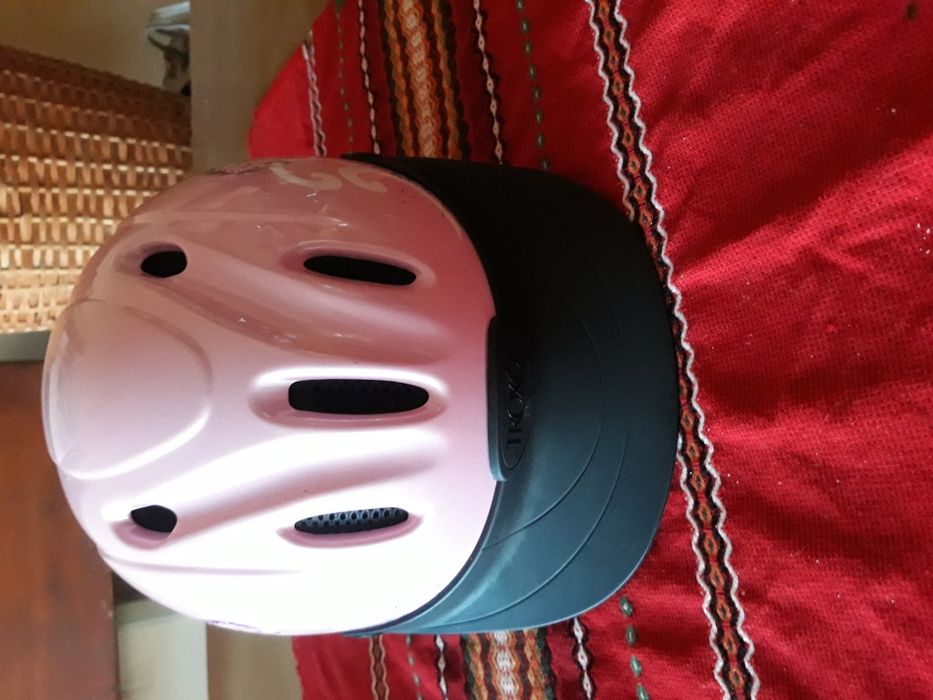 Каска troxel за конеездене