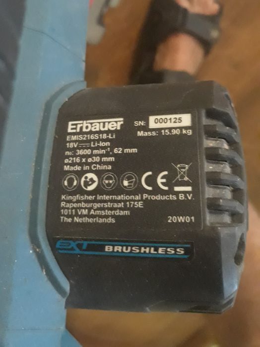 Ferastrau circular 18v. Erbauer