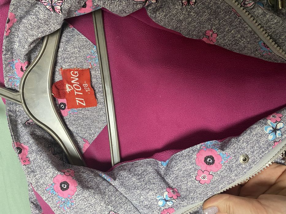 Куртка весна-осень для девочки, 128размер