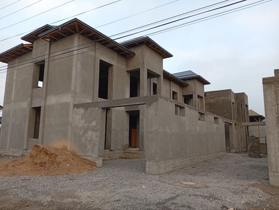 Таунхаус в состоянии коробки