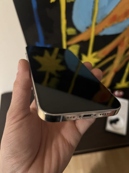 Продам Айфон 12 про IPhone