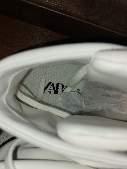 Высокие кеды Zara