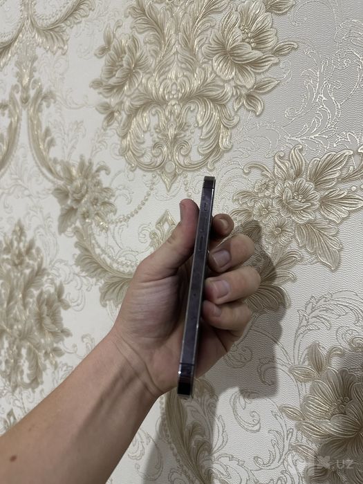 Iphone 14 pro 128 xotira 76 yomkist