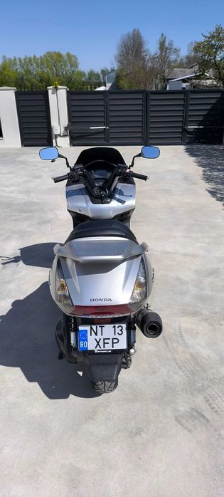 Scuter Honda Silverwing