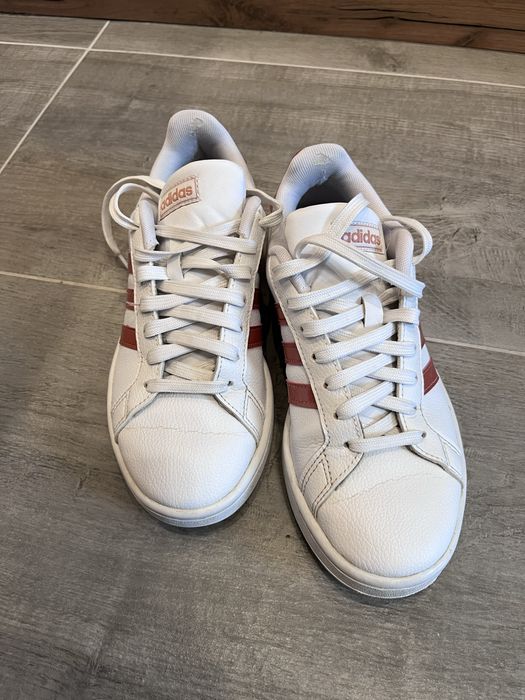 Маратонки Adidas 38 номер