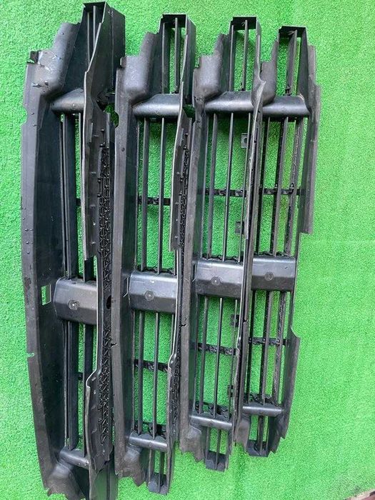 Grila activa inferioară  trager completa  pentru  Bmw Seria 7 G11 G12