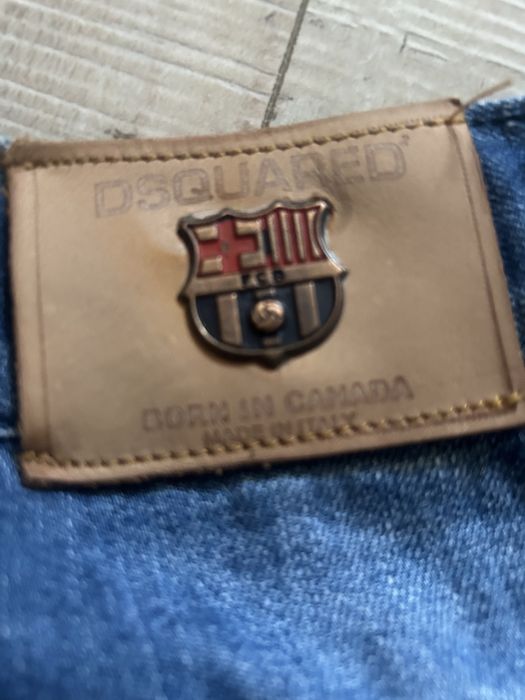 Къси дънкови панталонки за момче на DSQUARED и ФК”Барселона”