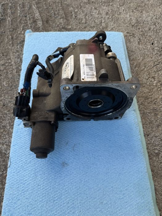 Виско муфа+моторче-Hyundai IX35 2.0 CRDI 184кс