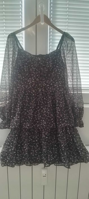 Рокля с ръкав пролет-лято