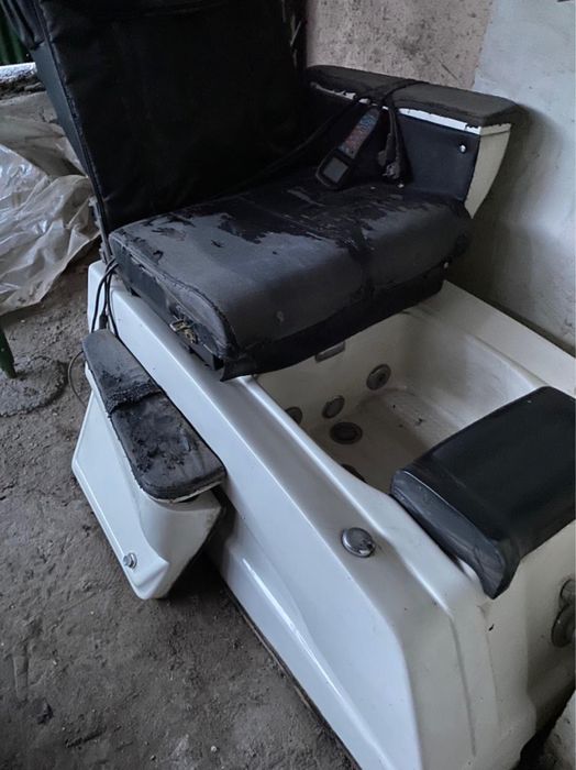 Педикюрное кресло