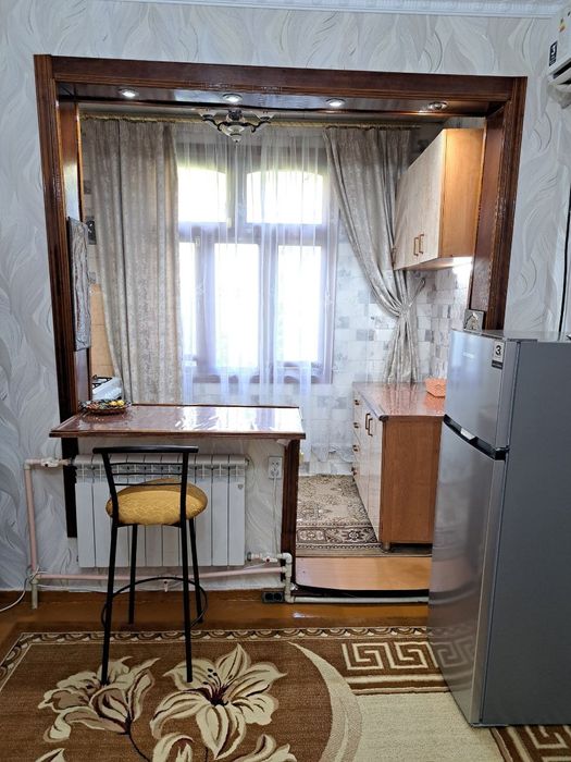 Своя  Сдаю квартиру 1перед в2х Фархадский Чиланзар  12квартал