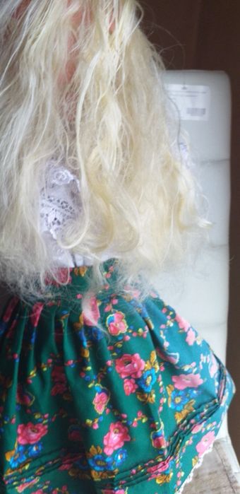 Păpușă veche de colecție