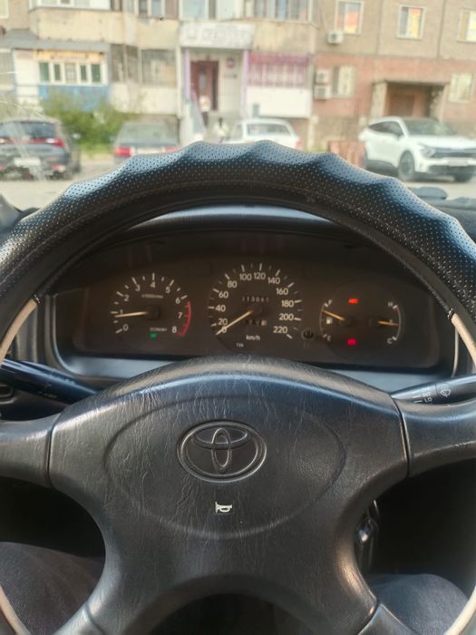 Тайота карина Е