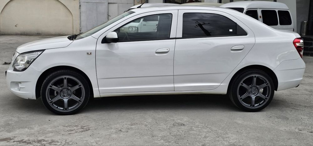 Chevrolet Cobalt 2023 AT