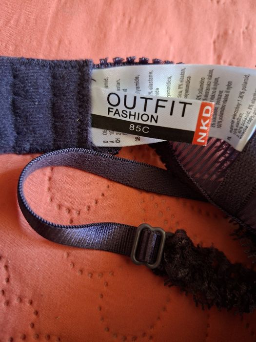 Lot  sutiene  80 C  - 85 C