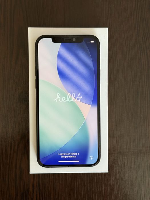 Телефони Apple iPhone 12 256GB – Black / Blue – Перфектно състояние