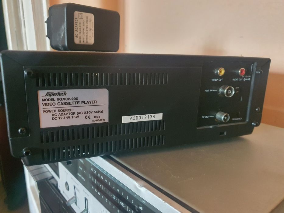 se vinde videoplayer supertech
