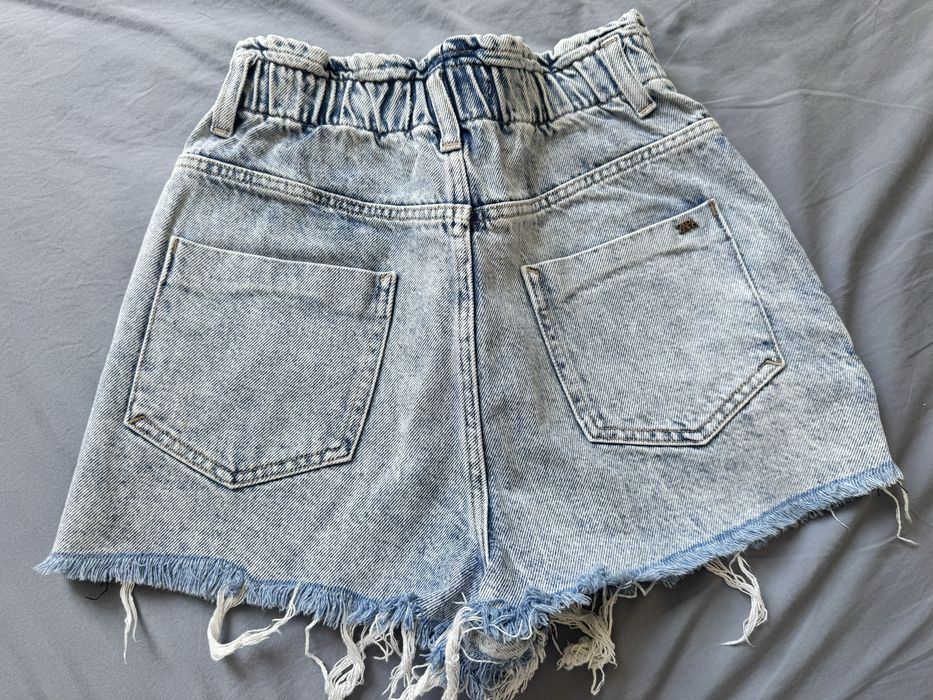 Дамски дънкови панталонки  Zara/ Bershka
