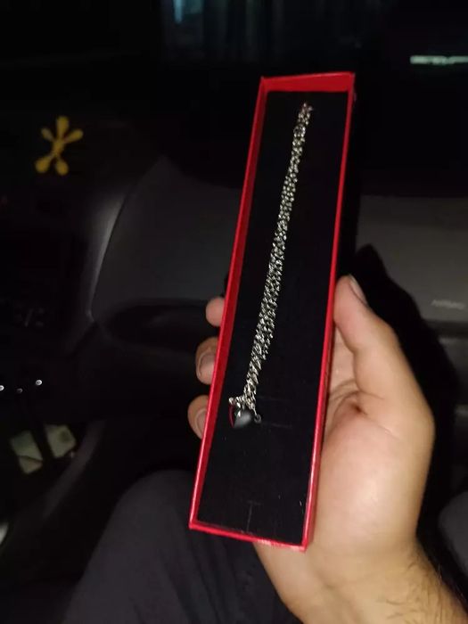 Juft zanjirlar sevishganlar uchun, magnitli yurak