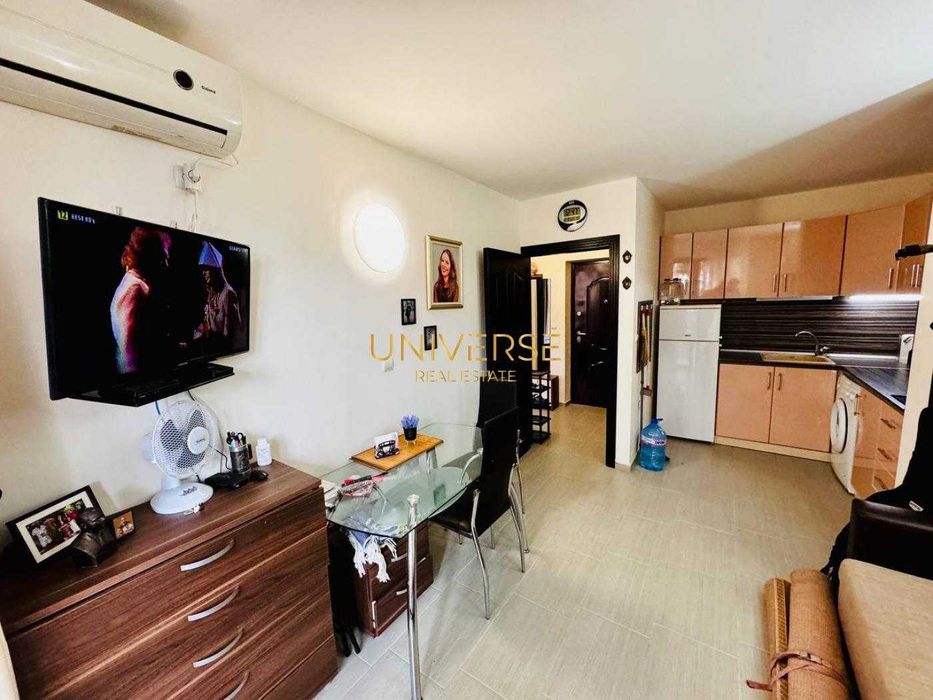 Продава се Двустаен апартамент в к.к. Слънчев бряг - 43 кв.м за 1233 €/кв.м - Снимка #1