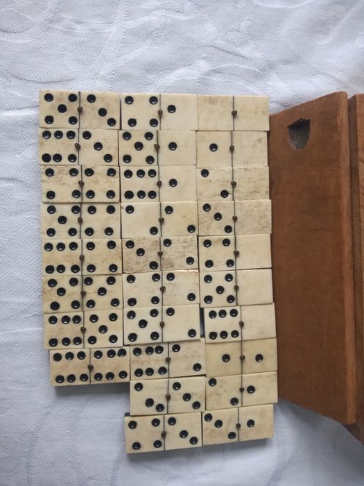 Set domino din os vechi