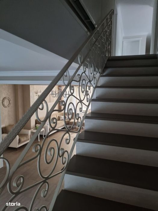 Vilă de Lux Vălenii de Munte - Piscină