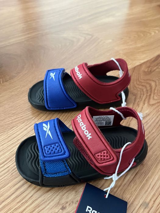 Детски сандали Reebok