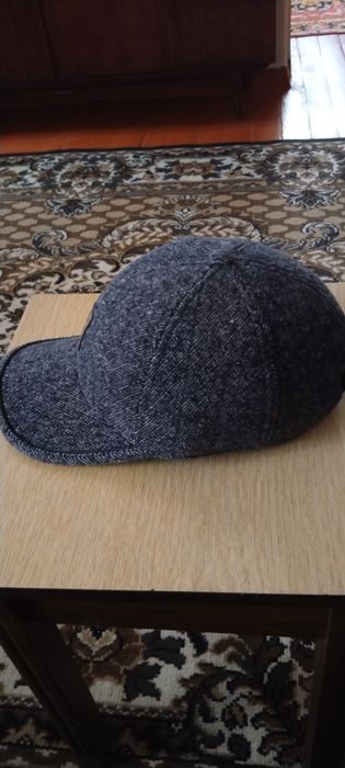 Продам бейсболка для зимы