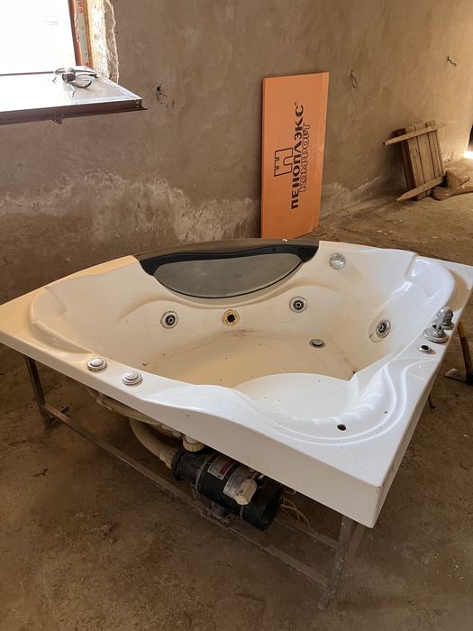 Ванна джакузи