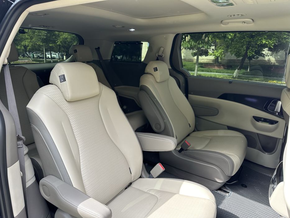 Kia Karnival Korea 2023 г бензин польный Фул