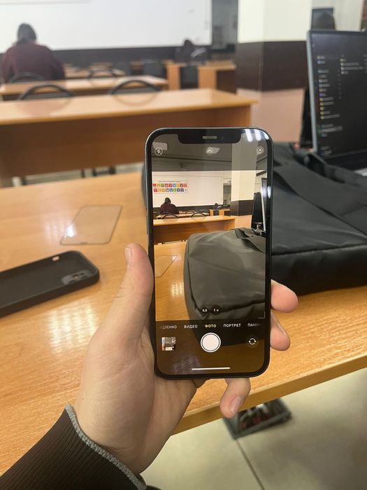 Продам iphone 12