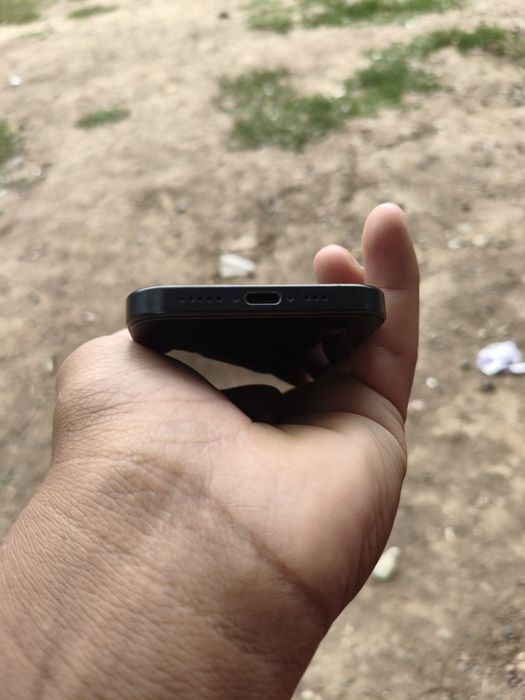 Продам iPhone 15 pro  128 gb