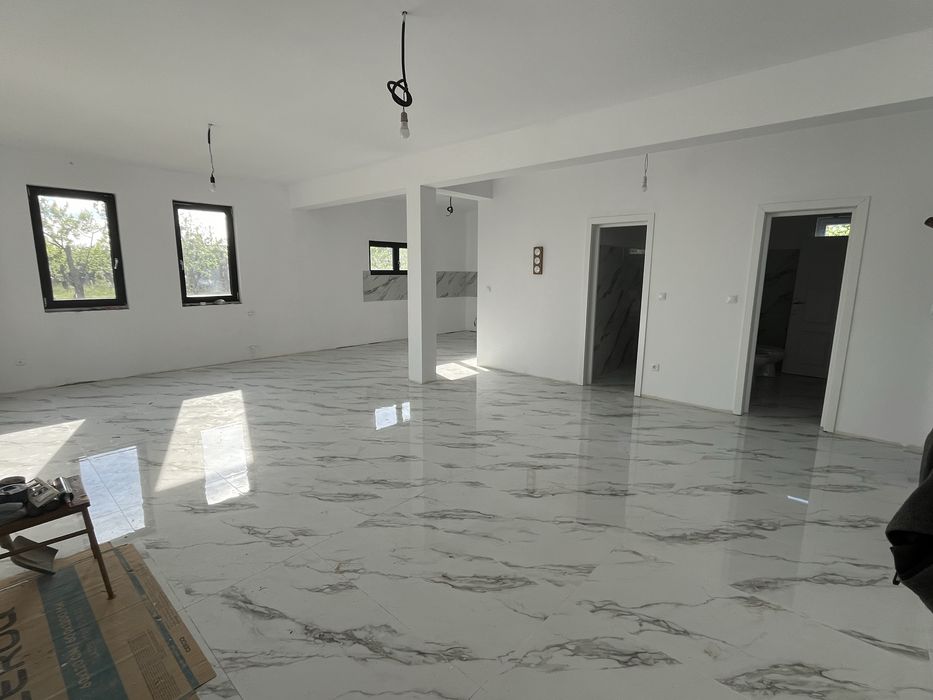 De vanzare casa noua